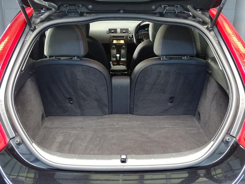 VOLVO C30