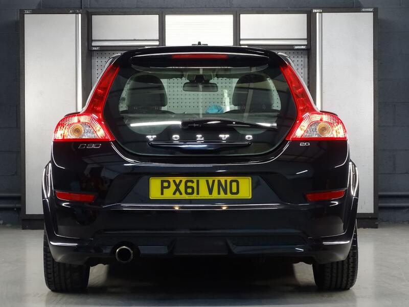 VOLVO C30