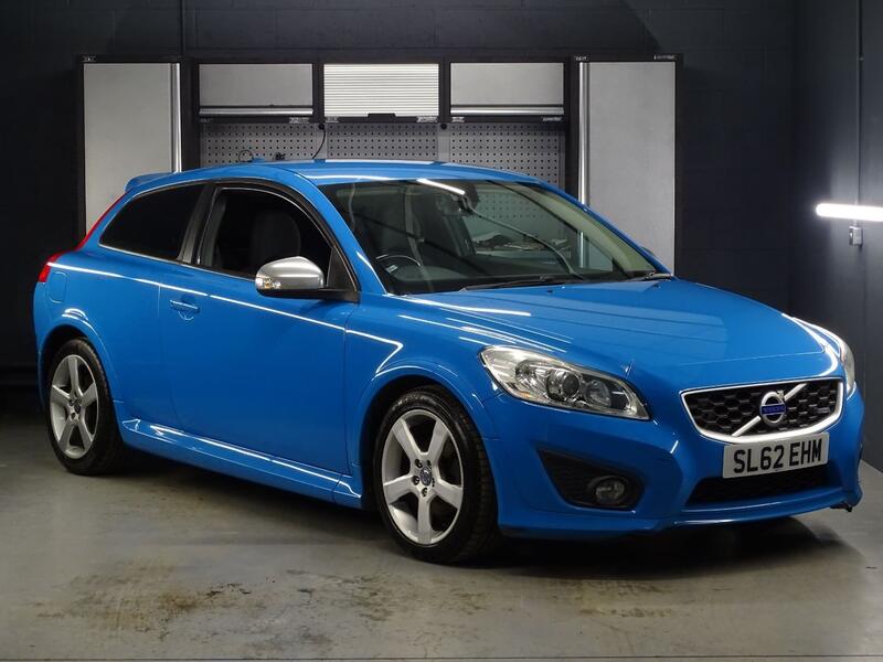 View VOLVO C30 2.0 R-Design