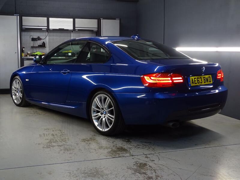 BMW 3 SERIES