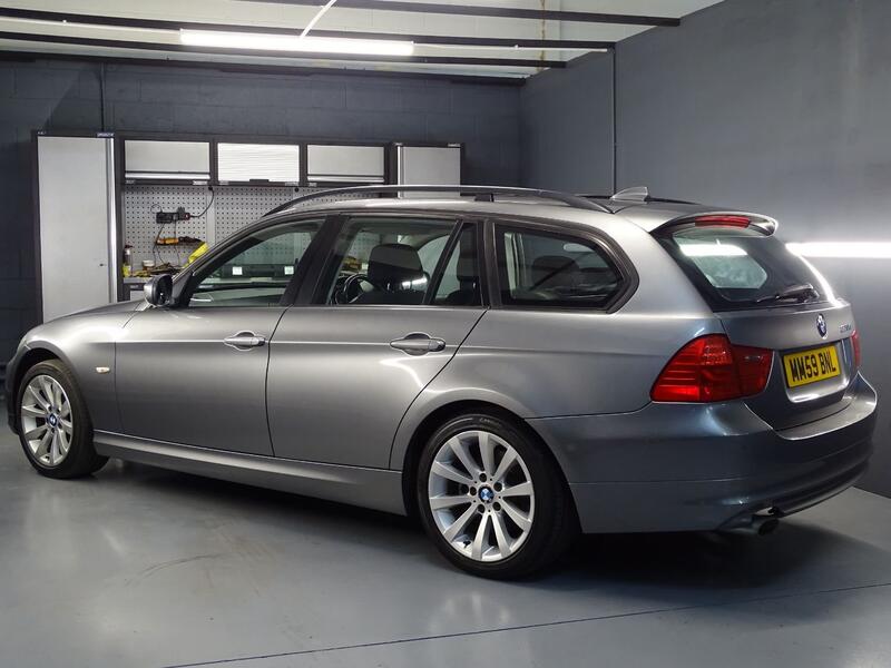 BMW 3 SERIES