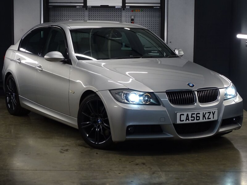 BMW 3 SERIES