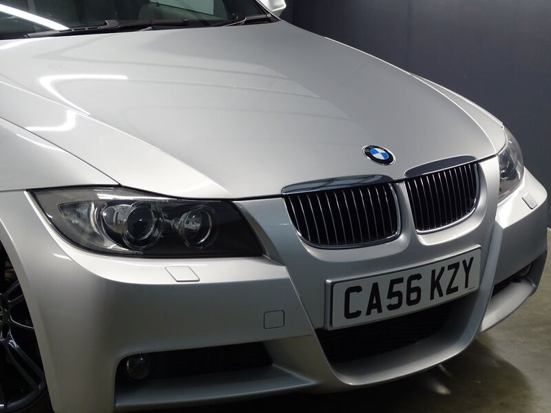 View BMW 3 SERIES 330D M SPORT