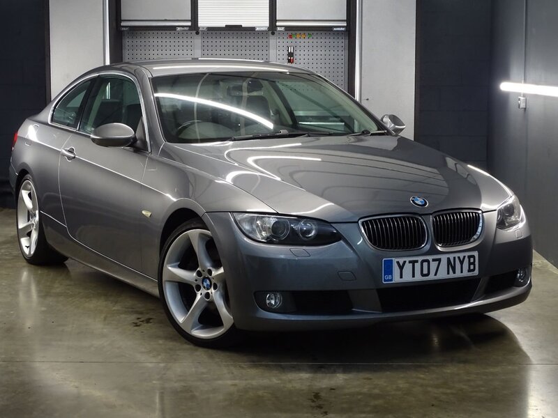 BMW 3 SERIES