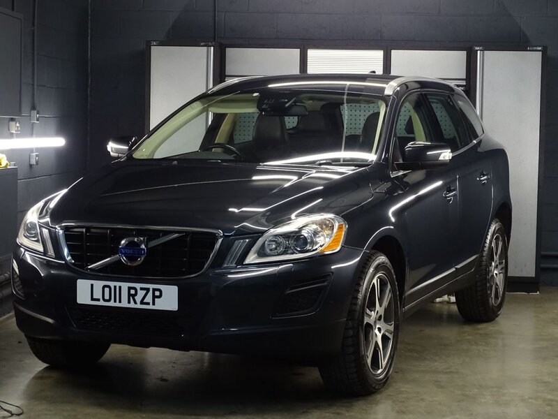 View VOLVO XC60 D3 SE LUX