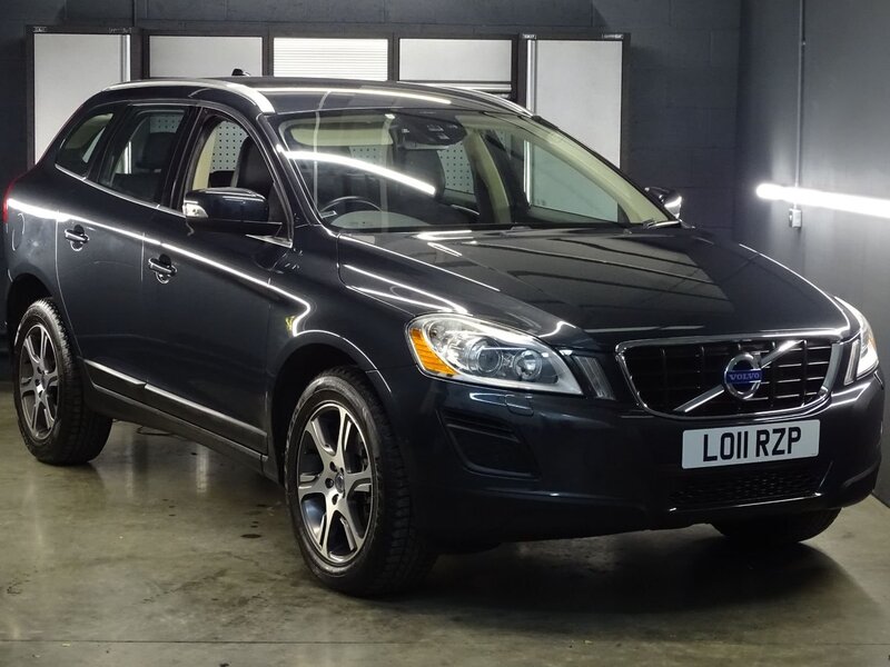 View VOLVO XC60 D3 SE LUX