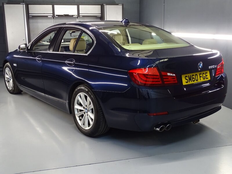 BMW 5 SERIES