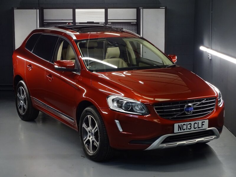 View VOLVO XC60 D5 SE LUX NAV AWD