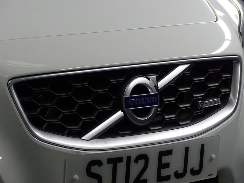 VOLVO C30