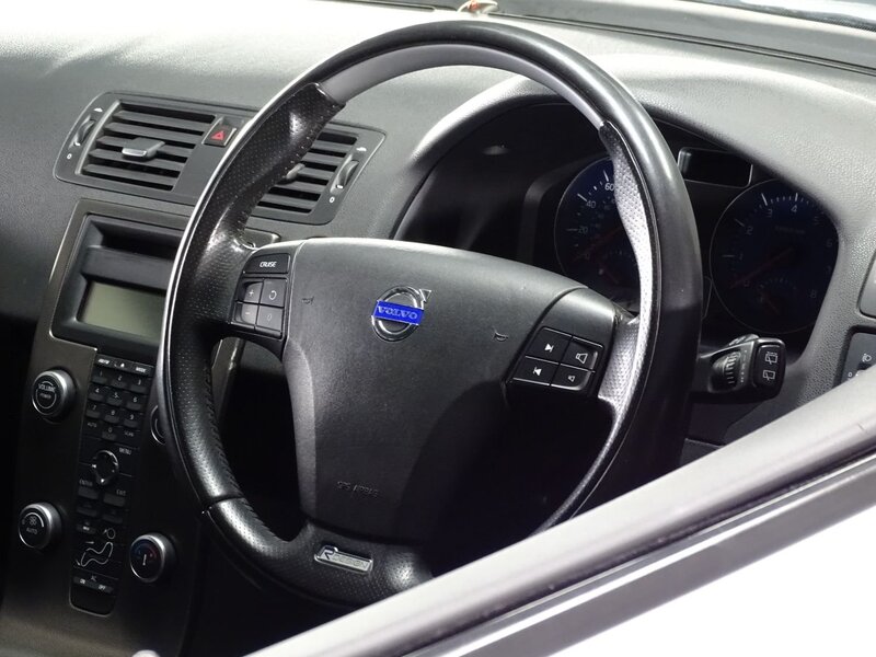 VOLVO C30