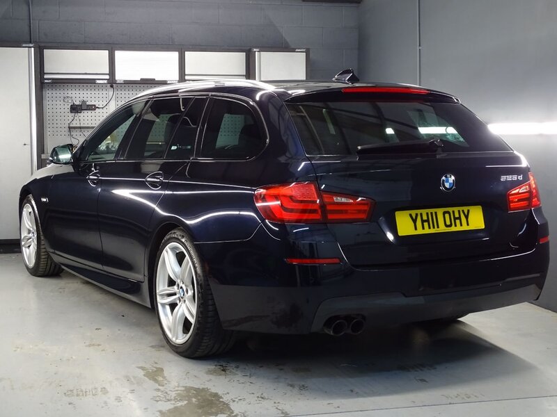 BMW 5 SERIES
