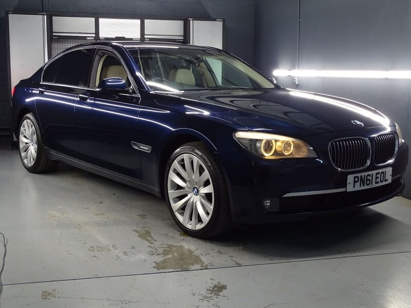 View BMW 7 SERIES 730D SE