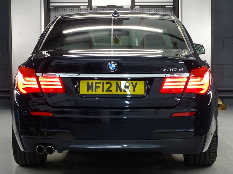 BMW 7 SERIES