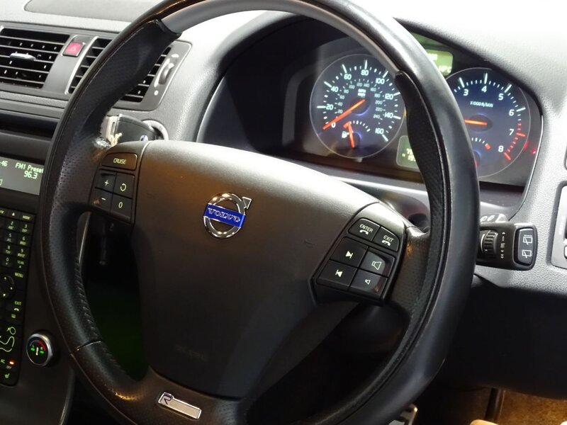 VOLVO C30