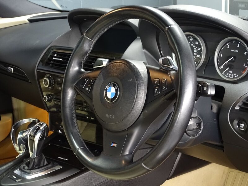 BMW 6 SERIES