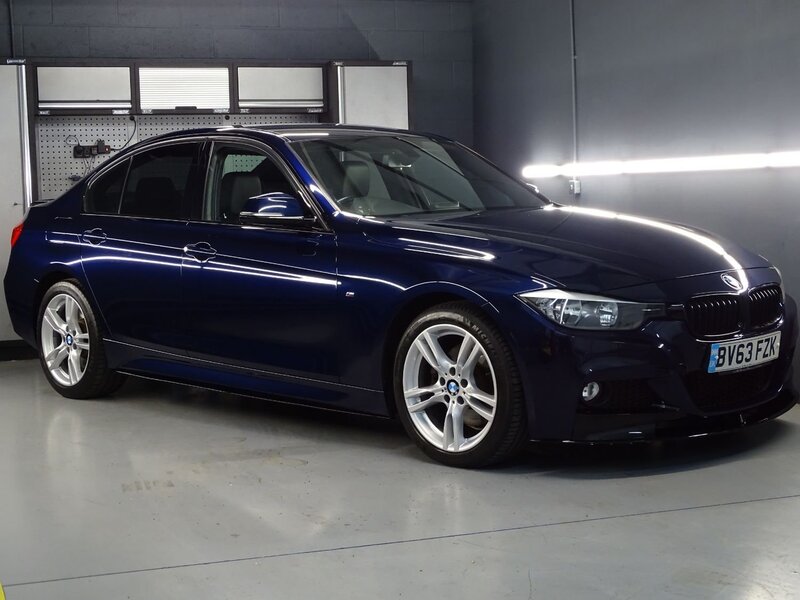 BMW 3 SERIES